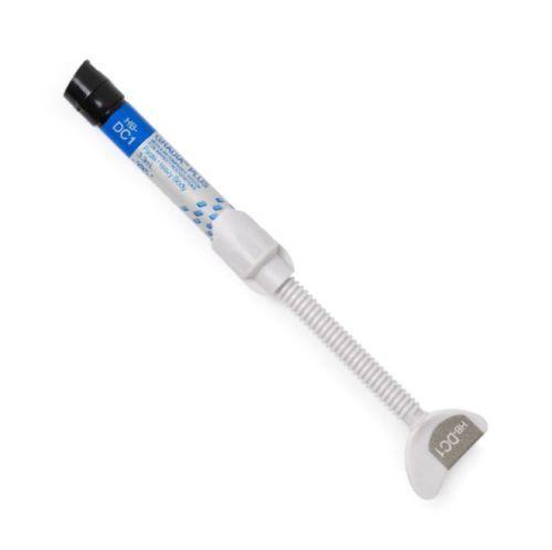 Gradia Plus Paste 3.3 ml HB-DC4*