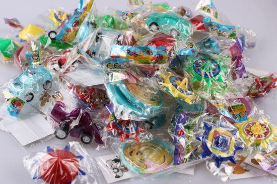 Blandet legetøj fra Småkryb 85-100 stk