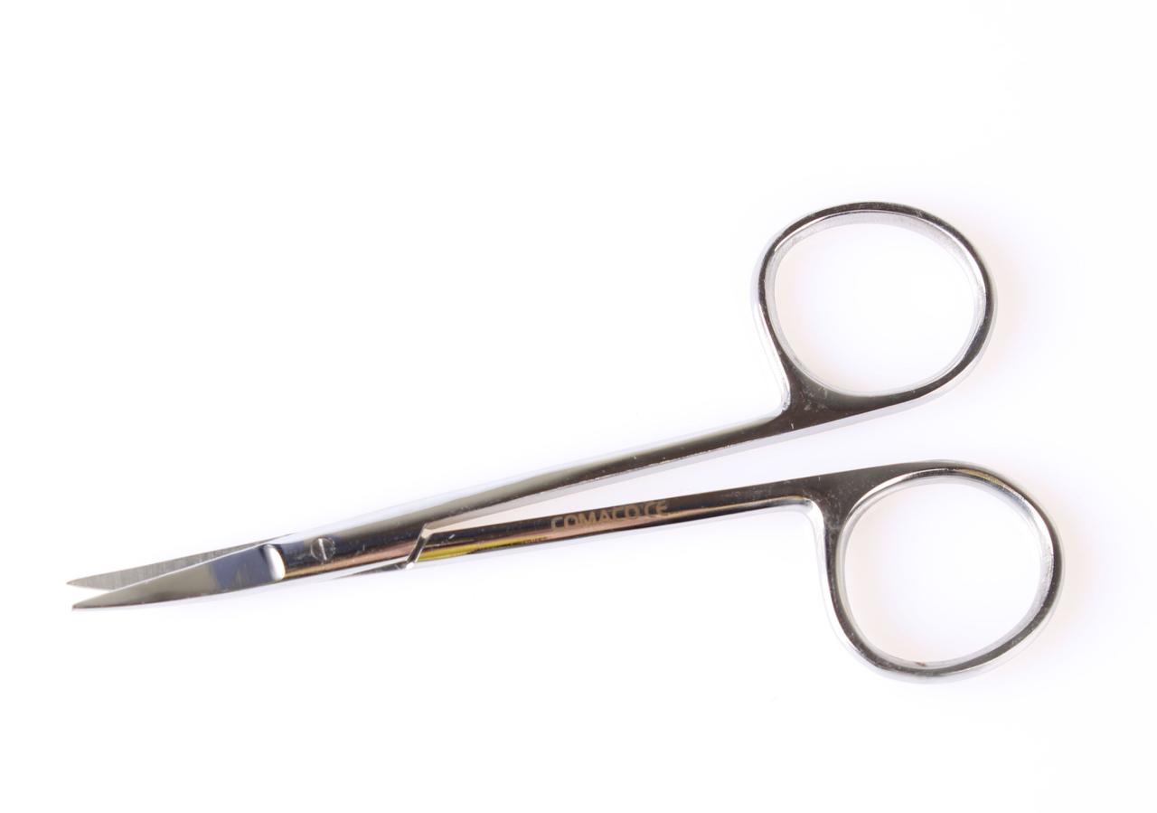 Saks spids buet 11 cm