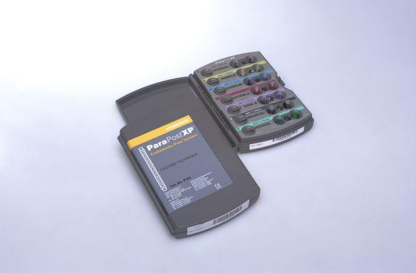 Parapost XP P781 Kit med plaststifter*