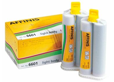 Affinis light body fast 2x50 ml og 12 spidser*