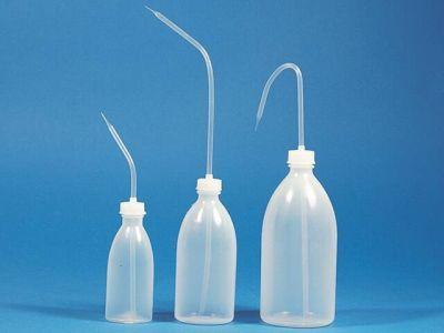 Spritflaske med doseringsrør plast 250 ml